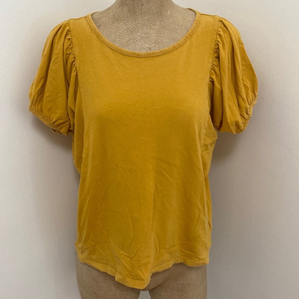 GAP Yellow Puffed Sleeve Basic Tee